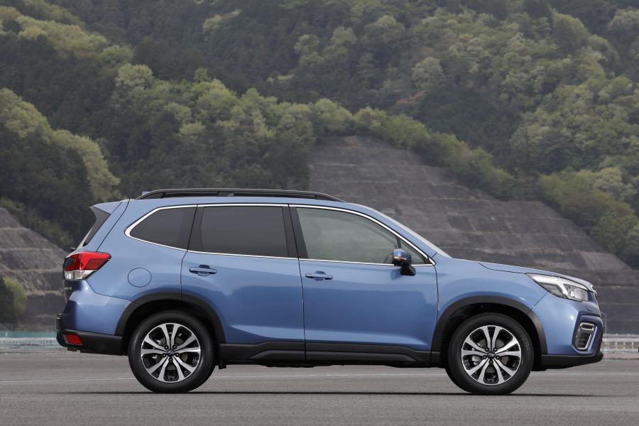  Subaru Forester Premium 2018 года  (JP) (фото 3 из 13)
